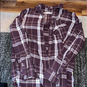 Old Navy Boyfriend flannel, size large.